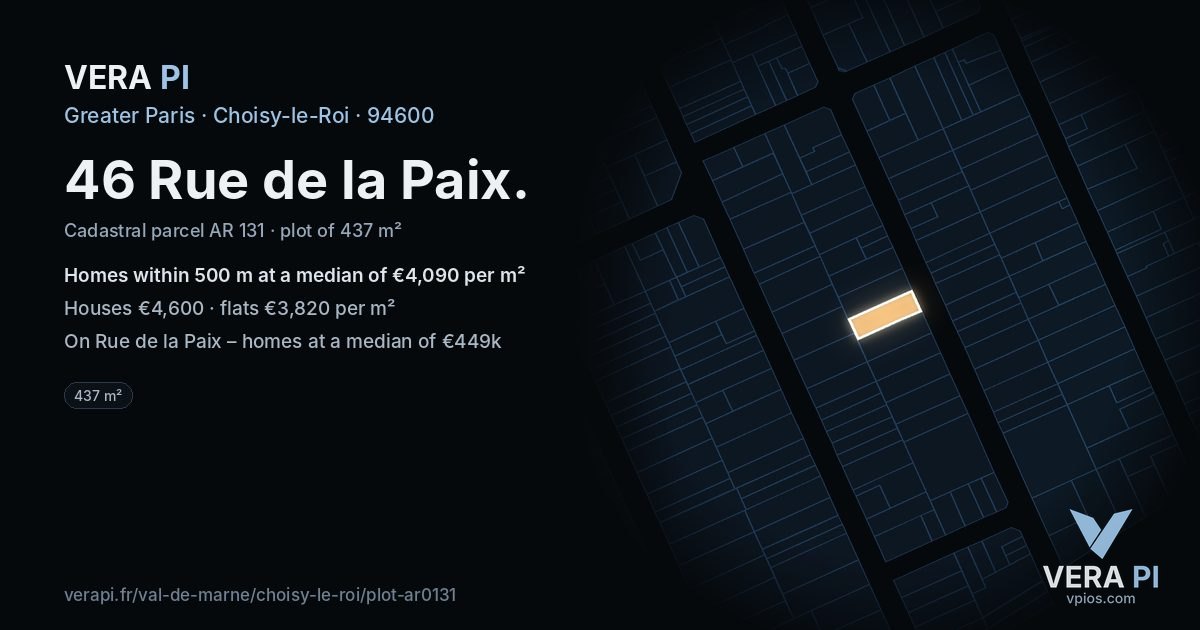 46 Rue de la Paix, Choisy-le-Roi at night – the plot lit, the parcels around coloured by the prices near them