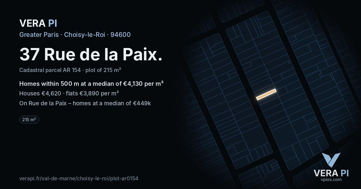 37 Rue de la Paix, Choisy-le-Roi at night – the plot lit, the parcels around coloured by the prices near them