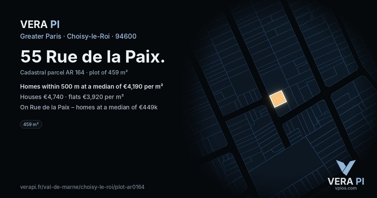 55 Rue de la Paix, Choisy-le-Roi at night – the plot lit, the parcels around coloured by the prices near them
