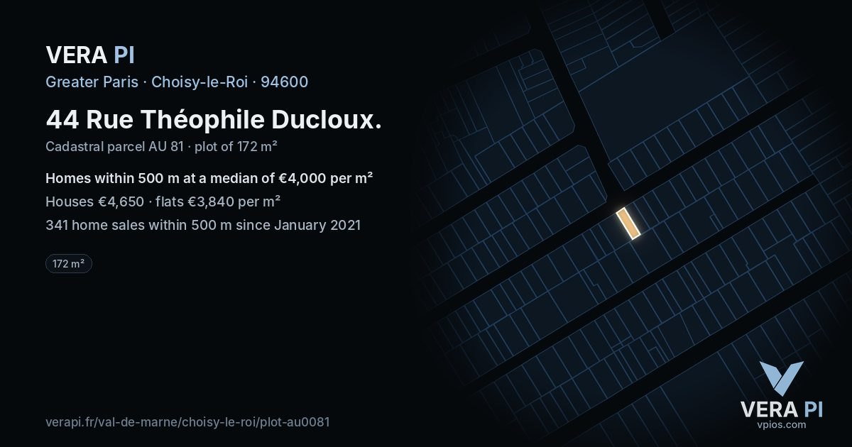 44 Rue Théophile Ducloux, Choisy-le-Roi at night – the plot lit, the parcels around coloured by the prices near them