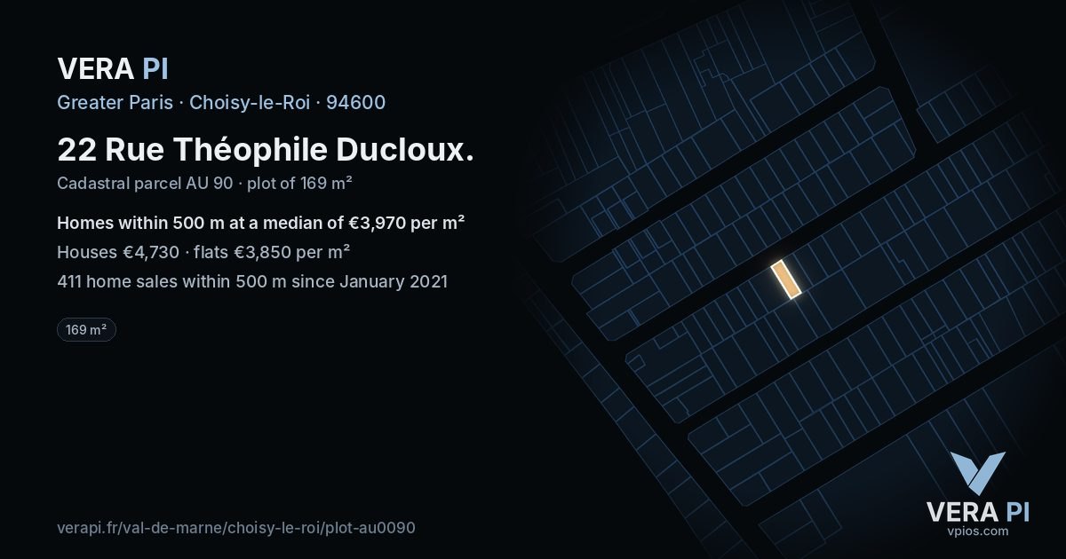 22 Rue Théophile Ducloux, Choisy-le-Roi at night – the plot lit, the parcels around coloured by the prices near them