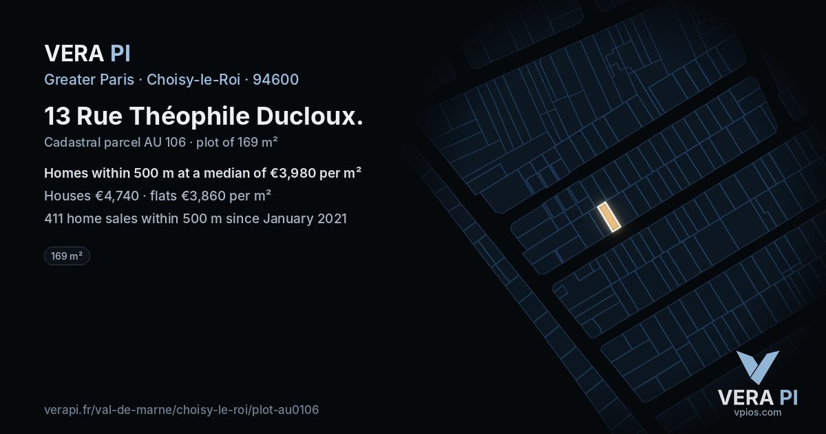 13 Rue Théophile Ducloux, Choisy-le-Roi at night – the plot lit, the parcels around coloured by the prices near them