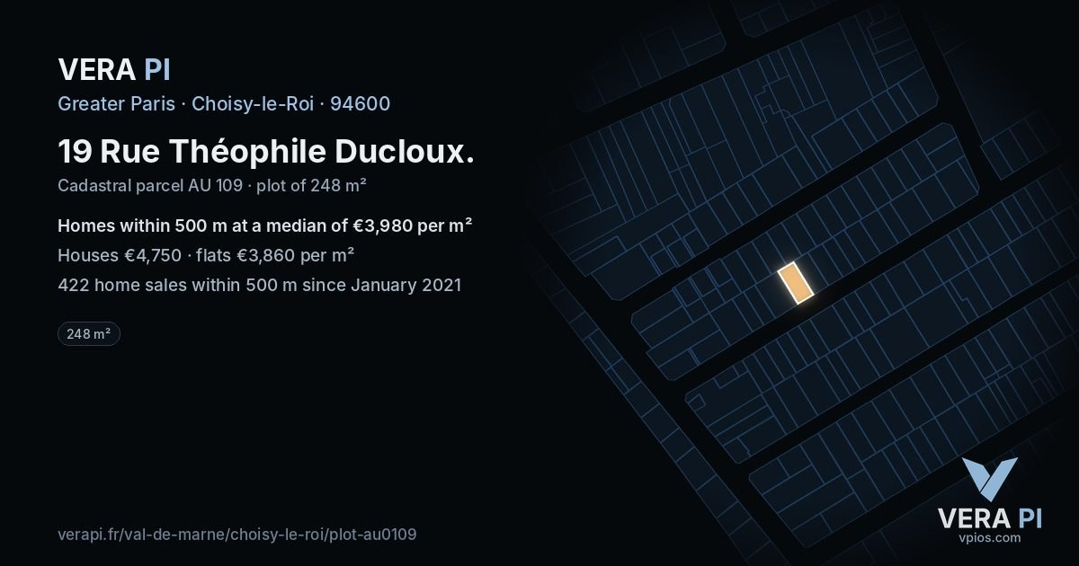 19 Rue Théophile Ducloux, Choisy-le-Roi at night – the plot lit, the parcels around coloured by the prices near them