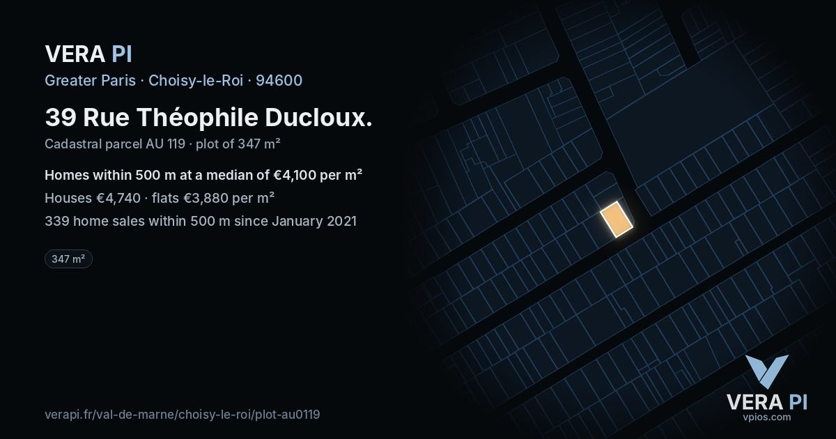 39 Rue Théophile Ducloux, Choisy-le-Roi at night – the plot lit, the parcels around coloured by the prices near them