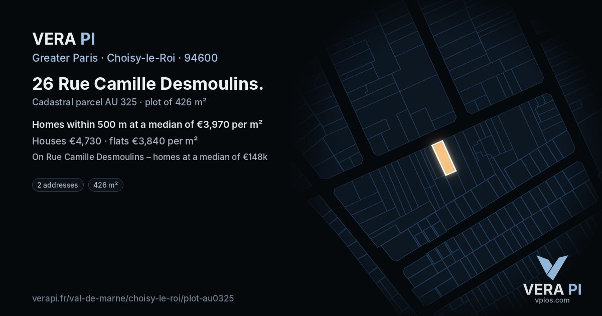 26 Rue Camille Desmoulins, Choisy-le-Roi at night – the plot lit, the parcels around coloured by the prices near them