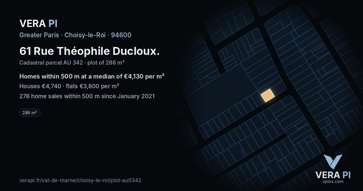 61 Rue Théophile Ducloux, Choisy-le-Roi at night – the plot lit, the parcels around coloured by the prices near them