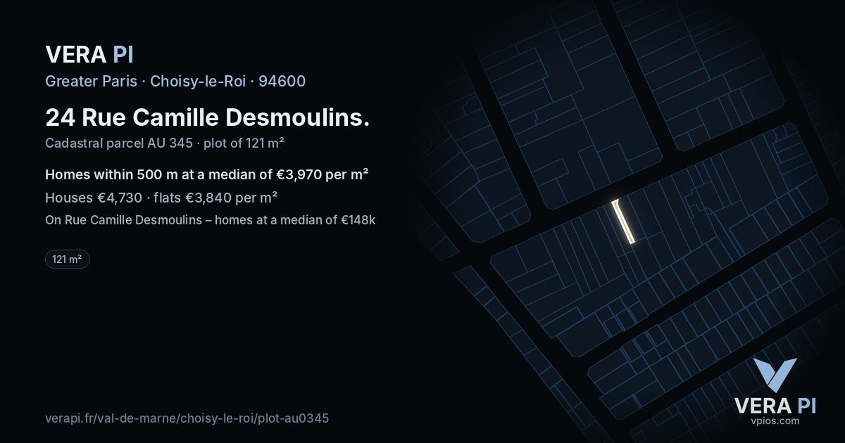 24 Rue Camille Desmoulins, Choisy-le-Roi at night – the plot lit, the parcels around coloured by the prices near them