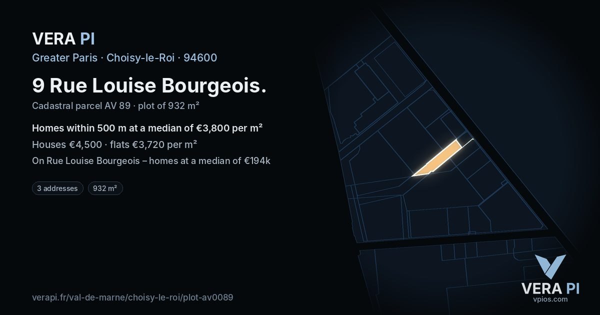 9 Rue Louise Bourgeois, Choisy-le-Roi at night – the plot lit, the parcels around coloured by the prices near them