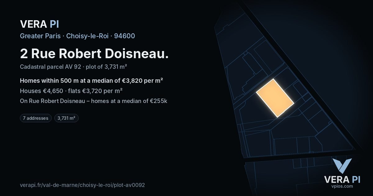2 Rue Robert Doisneau, Choisy-le-Roi at night – the plot lit, the parcels around coloured by the prices near them