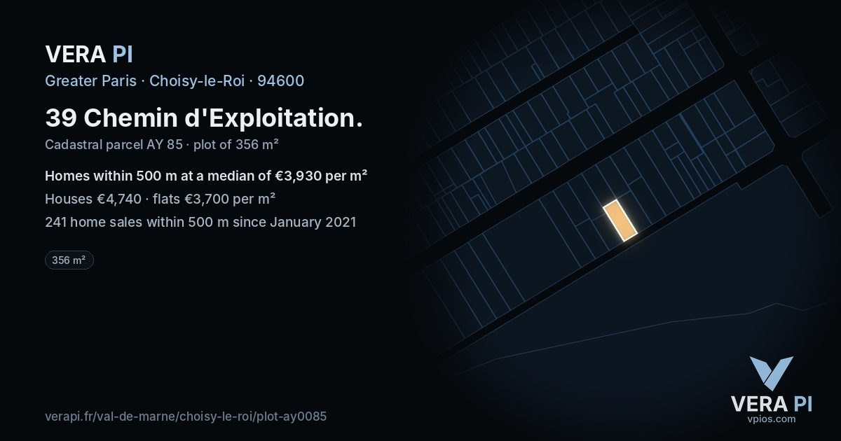 39 Chemin d'Exploitation, Choisy-le-Roi at night – the plot lit, the parcels around coloured by the prices near them