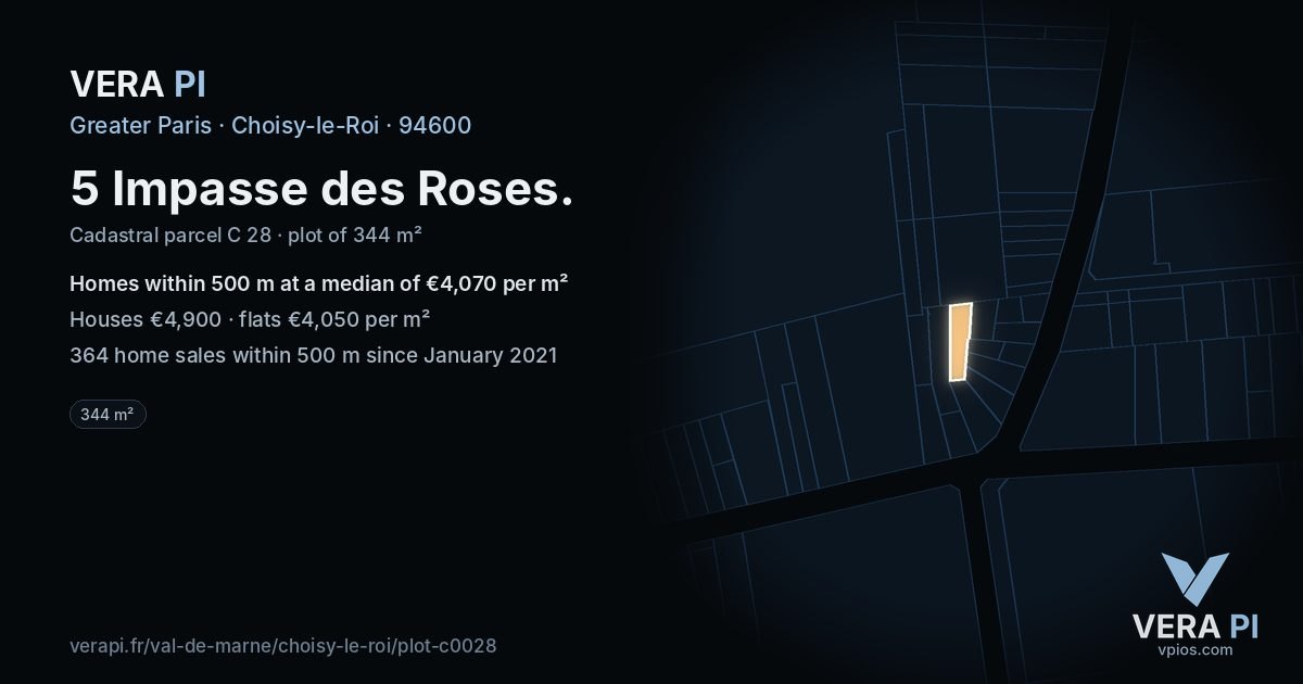 5 Impasse des Roses, Choisy-le-Roi at night – the plot lit, the parcels around coloured by the prices near them