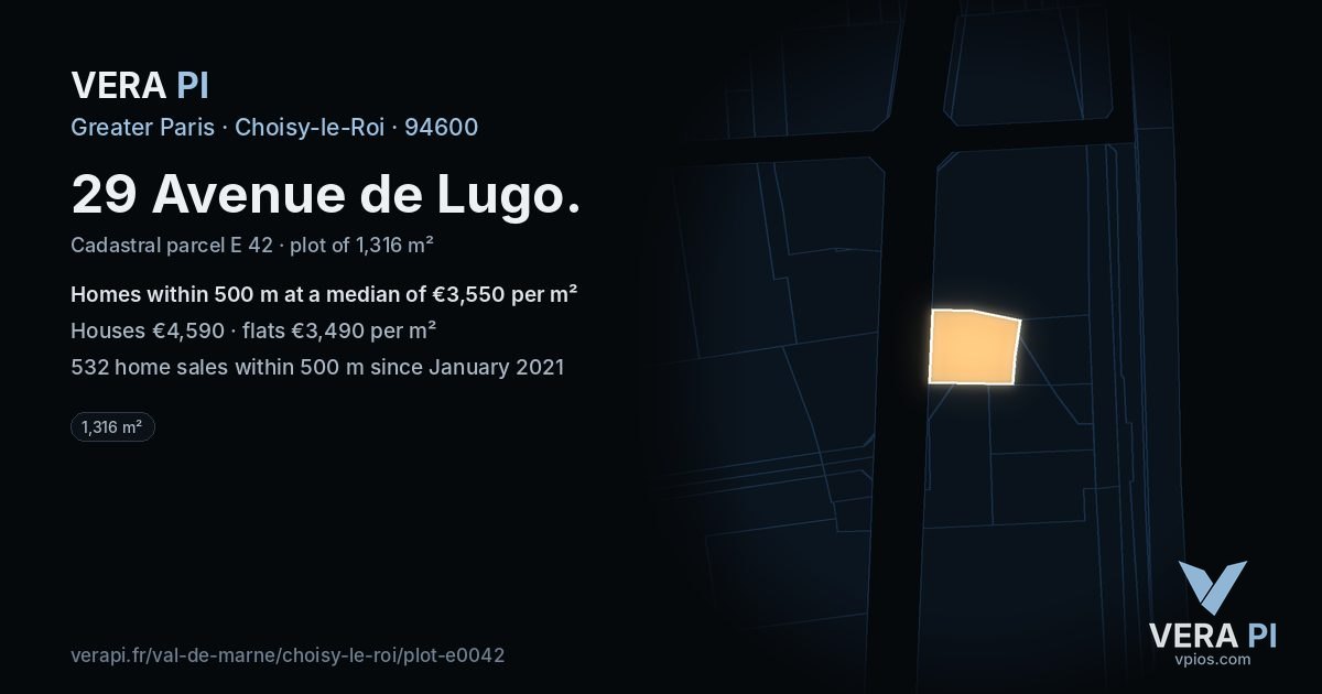 29 Avenue de Lugo, Choisy-le-Roi at night – the plot lit, the parcels around coloured by the prices near them