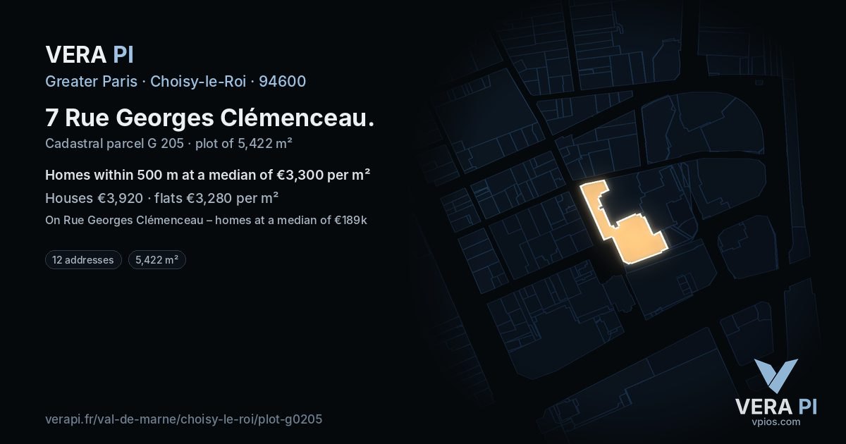 7 Rue Georges Clémenceau, Choisy-le-Roi at night – the plot lit, the parcels around coloured by the prices near them