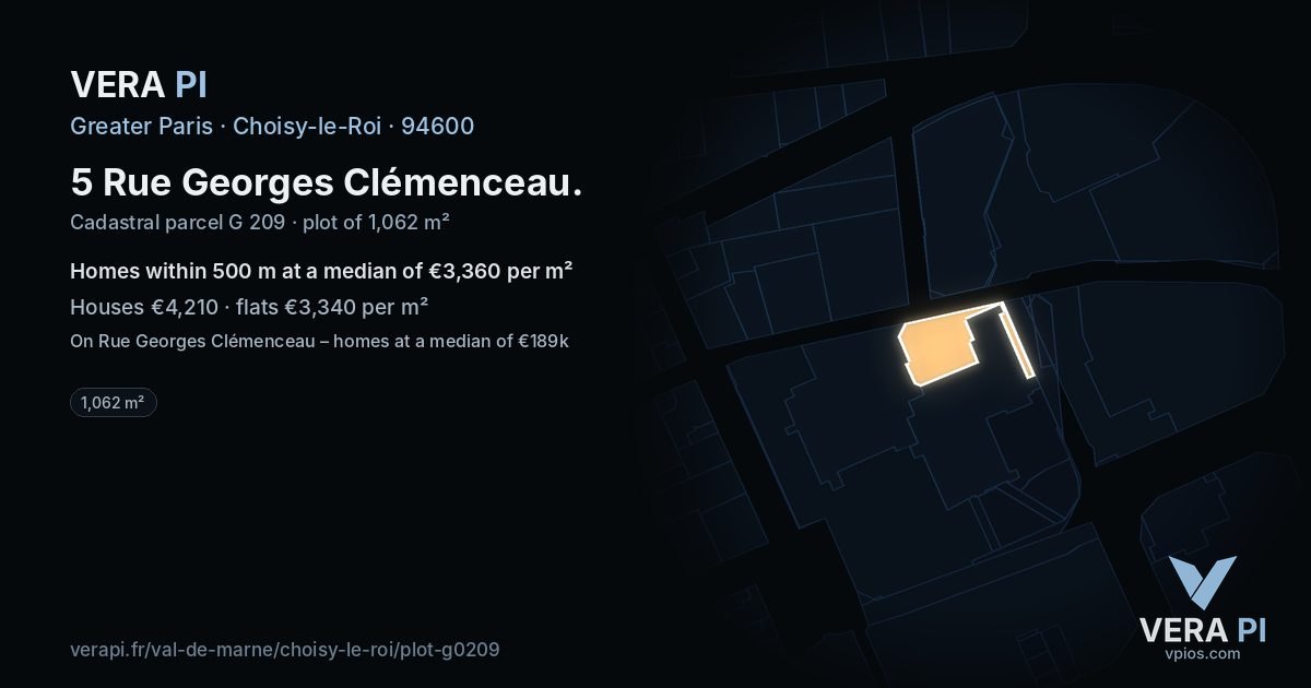 5 Rue Georges Clémenceau, Choisy-le-Roi at night – the plot lit, the parcels around coloured by the prices near them