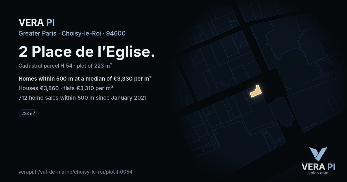 2 Place de l’Eglise, Choisy-le-Roi at night – the plot lit, the parcels around coloured by the prices near them