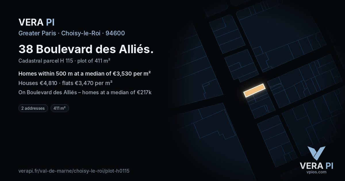 38 Boulevard des Alliés, Choisy-le-Roi at night – the plot lit, the parcels around coloured by the prices near them