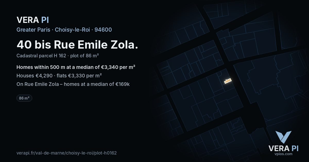 40 bis Rue Emile Zola, Choisy-le-Roi at night – the plot lit, the parcels around coloured by the prices near them