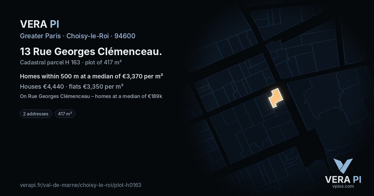13 Rue Georges Clémenceau, Choisy-le-Roi at night – the plot lit, the parcels around coloured by the prices near them