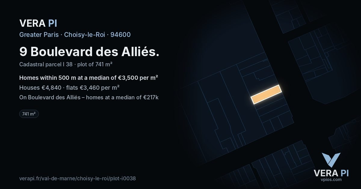 9 Boulevard des Alliés, Choisy-le-Roi at night – the plot lit, the parcels around coloured by the prices near them