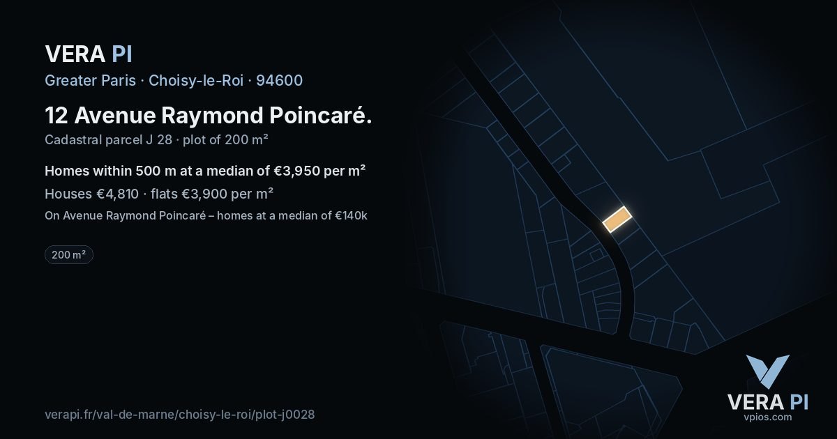 12 Avenue Raymond Poincaré, Choisy-le-Roi at night – the plot lit, the parcels around coloured by the prices near them