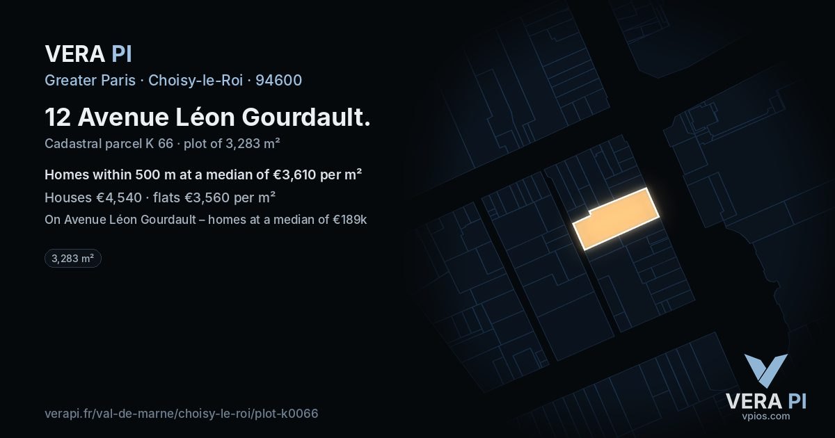 12 Avenue Léon Gourdault, Choisy-le-Roi at night – the plot lit, the parcels around coloured by the prices near them