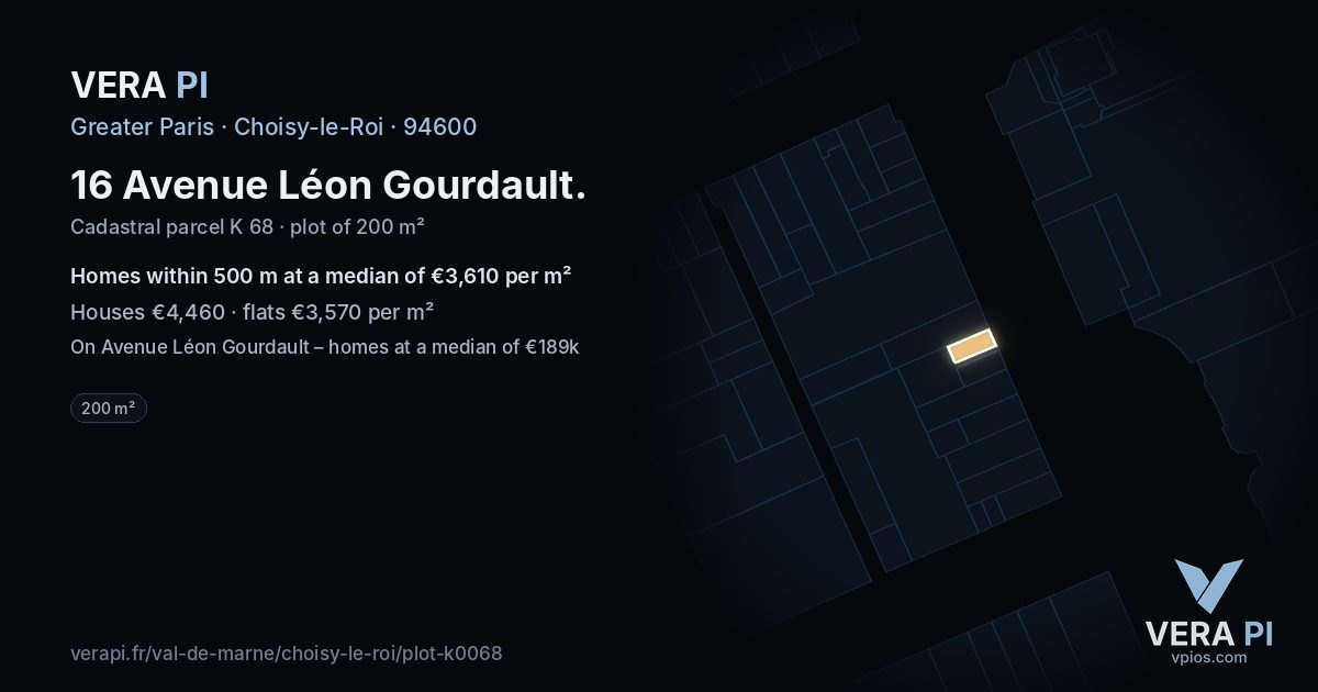 16 Avenue Léon Gourdault, Choisy-le-Roi at night – the plot lit, the parcels around coloured by the prices near them