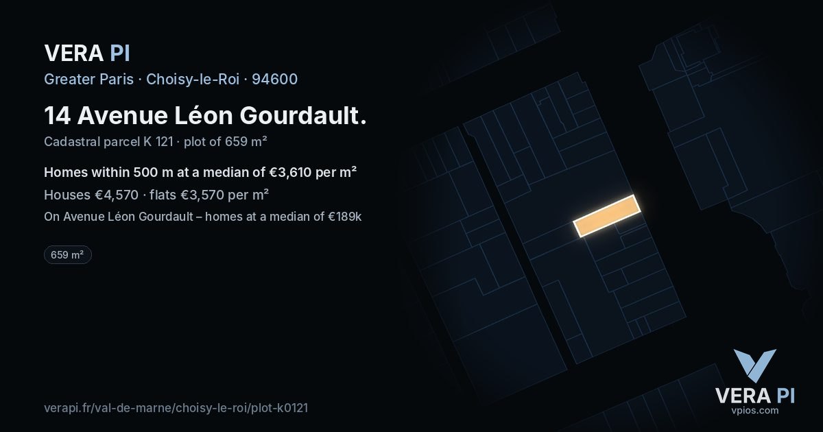 14 Avenue Léon Gourdault, Choisy-le-Roi at night – the plot lit, the parcels around coloured by the prices near them