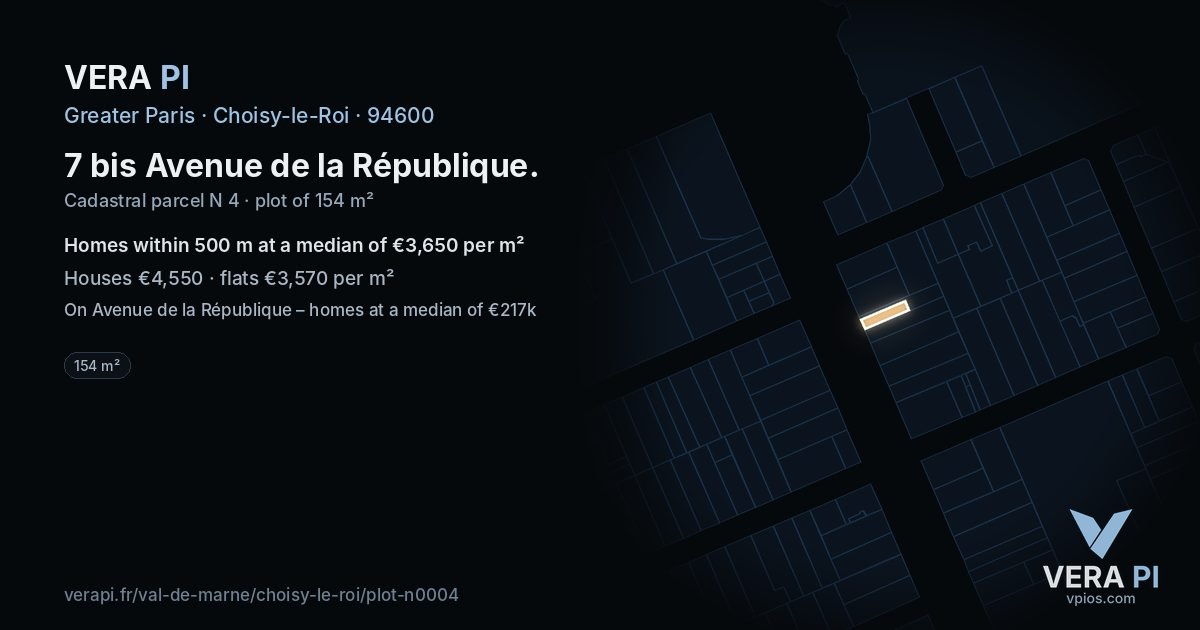 7 bis Avenue de la République, Choisy-le-Roi at night – the plot lit, the parcels around coloured by the prices near them