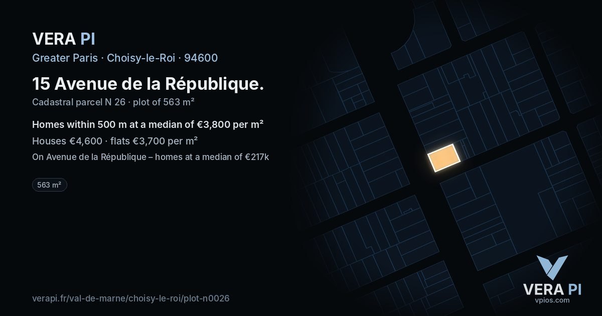 15 Avenue de la République, Choisy-le-Roi at night – the plot lit, the parcels around coloured by the prices near them