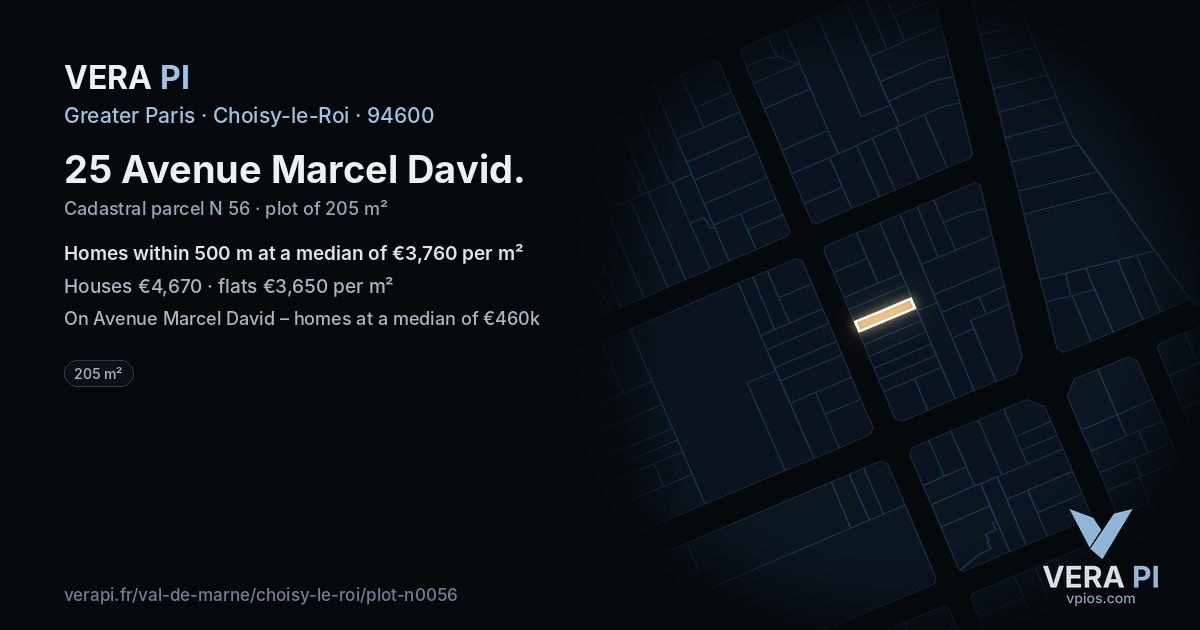 25 Avenue Marcel David, Choisy-le-Roi at night – the plot lit, the parcels around coloured by the prices near them