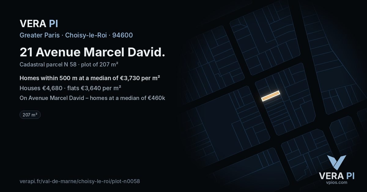 21 Avenue Marcel David, Choisy-le-Roi at night – the plot lit, the parcels around coloured by the prices near them
