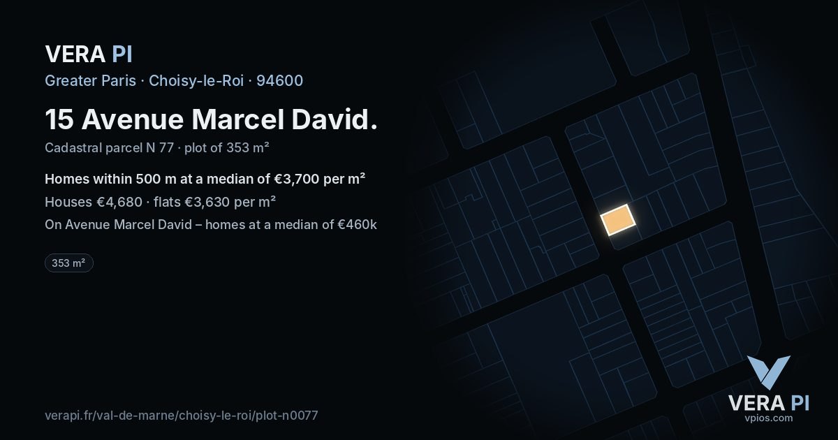 15 Avenue Marcel David, Choisy-le-Roi at night – the plot lit, the parcels around coloured by the prices near them