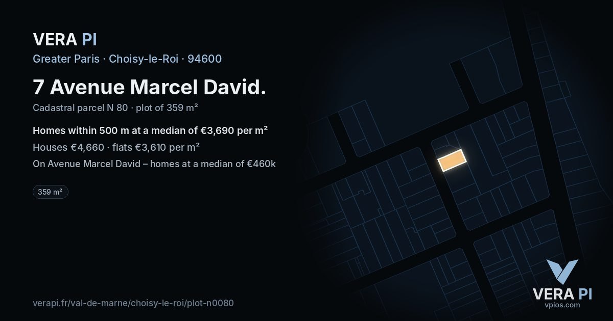 7 Avenue Marcel David, Choisy-le-Roi at night – the plot lit, the parcels around coloured by the prices near them