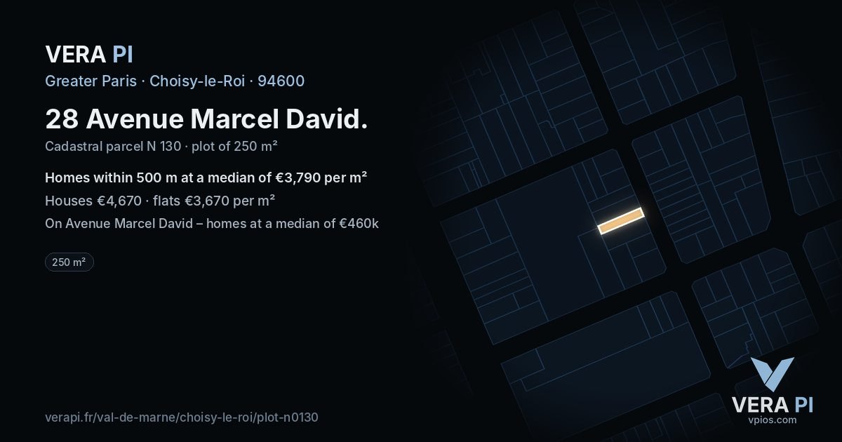 28 Avenue Marcel David, Choisy-le-Roi at night – the plot lit, the parcels around coloured by the prices near them