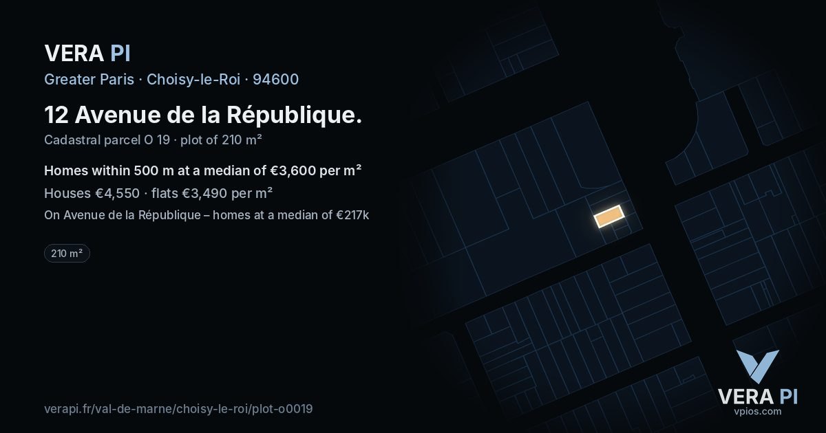 12 Avenue de la République, Choisy-le-Roi at night – the plot lit, the parcels around coloured by the prices near them