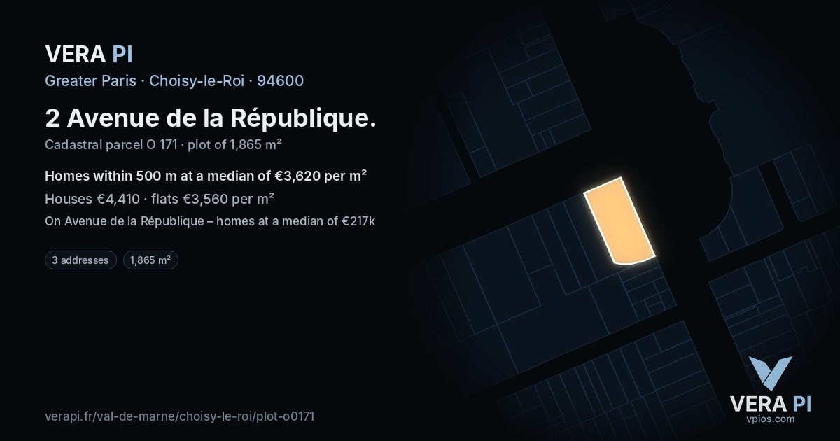 2 Avenue de la République, Choisy-le-Roi at night – the plot lit, the parcels around coloured by the prices near them