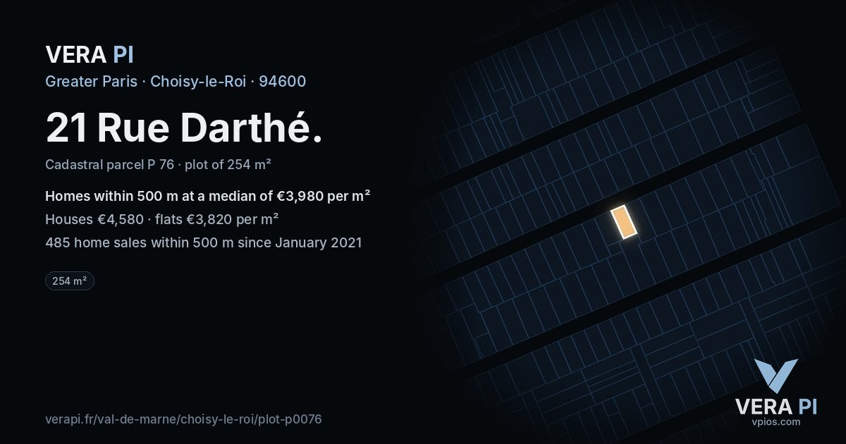 21 Rue Darthé, Choisy-le-Roi at night – the plot lit, the parcels around coloured by the prices near them