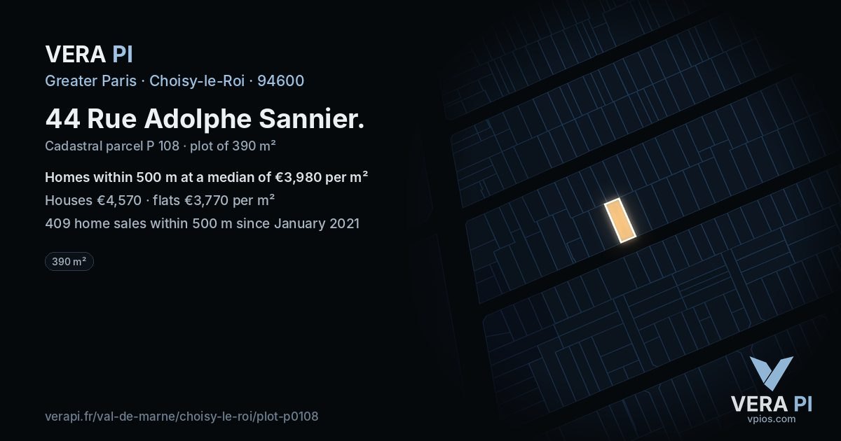 44 Rue Adolphe Sannier, Choisy-le-Roi at night – the plot lit, the parcels around coloured by the prices near them