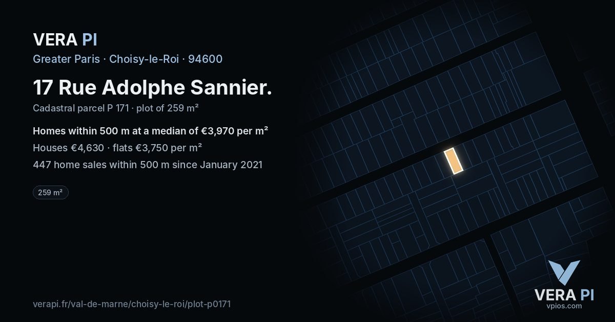 17 Rue Adolphe Sannier, Choisy-le-Roi at night – the plot lit, the parcels around coloured by the prices near them