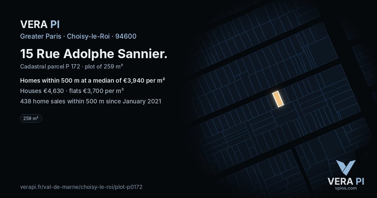 15 Rue Adolphe Sannier, Choisy-le-Roi at night – the plot lit, the parcels around coloured by the prices near them