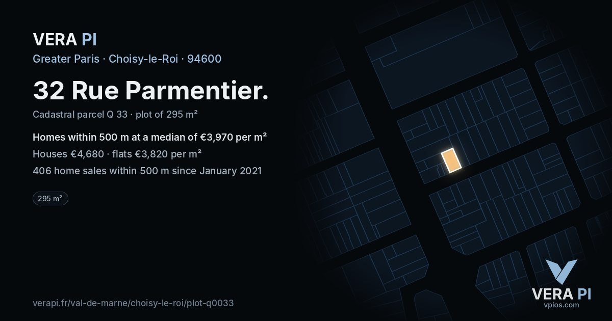 32 Rue Parmentier, Choisy-le-Roi at night – the plot lit, the parcels around coloured by the prices near them