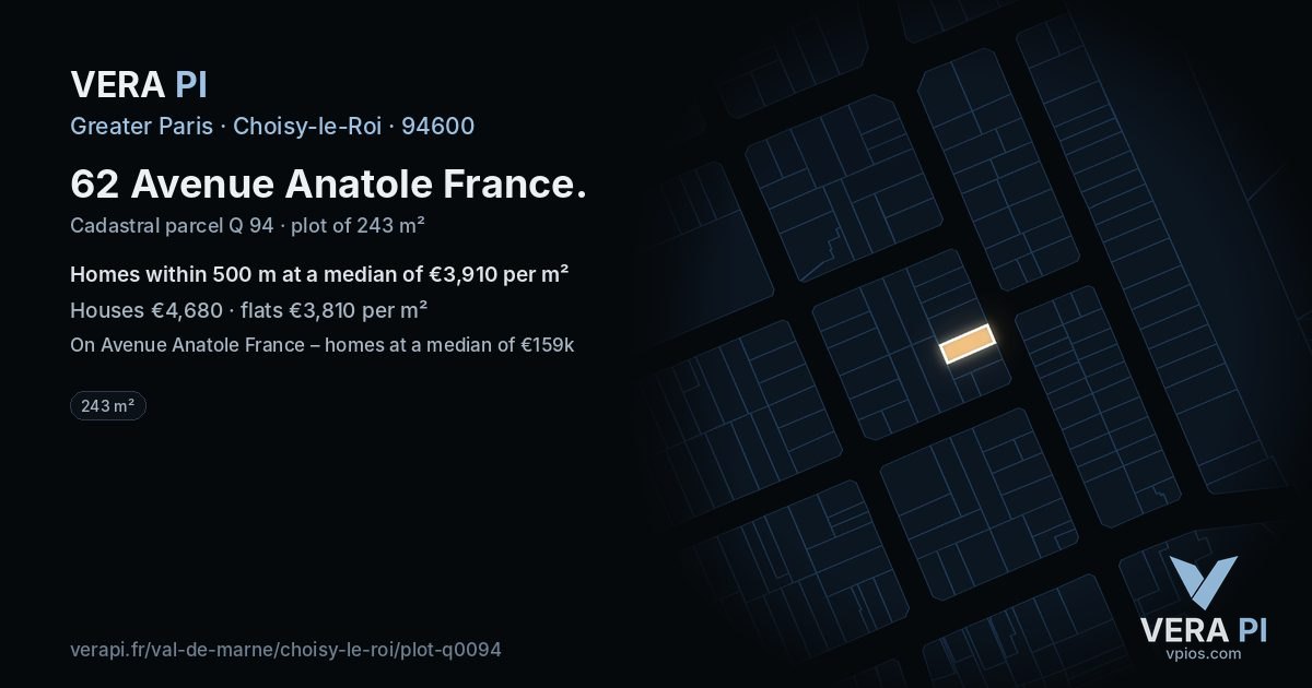 62 Avenue Anatole France, Choisy-le-Roi at night – the plot lit, the parcels around coloured by the prices near them