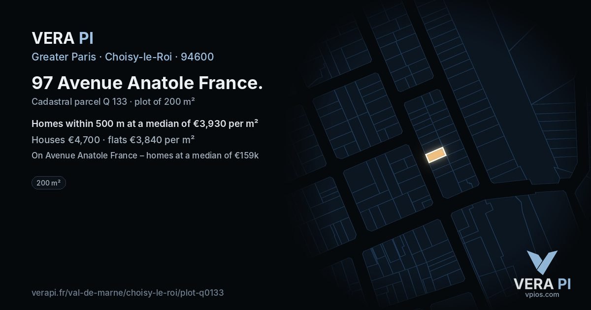 97 Avenue Anatole France, Choisy-le-Roi at night – the plot lit, the parcels around coloured by the prices near them