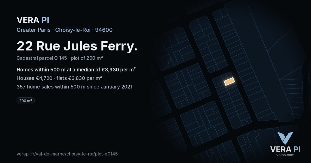 22 Rue Jules Ferry, Choisy-le-Roi at night – the plot lit, the parcels around coloured by the prices near them