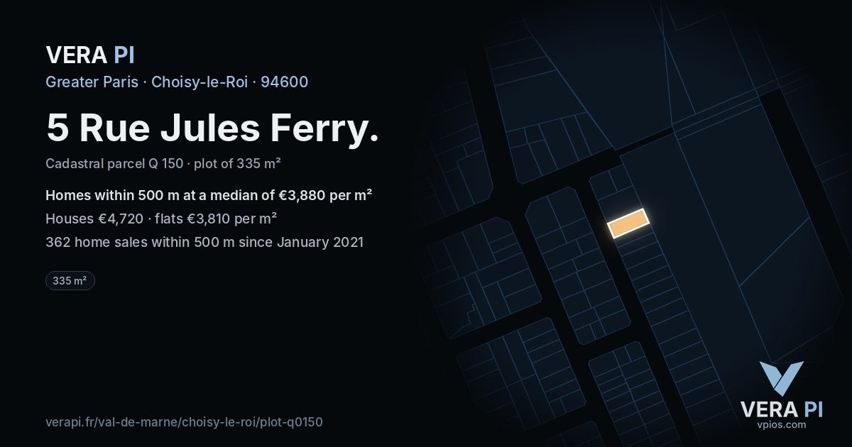 5 Rue Jules Ferry, Choisy-le-Roi at night – the plot lit, the parcels around coloured by the prices near them