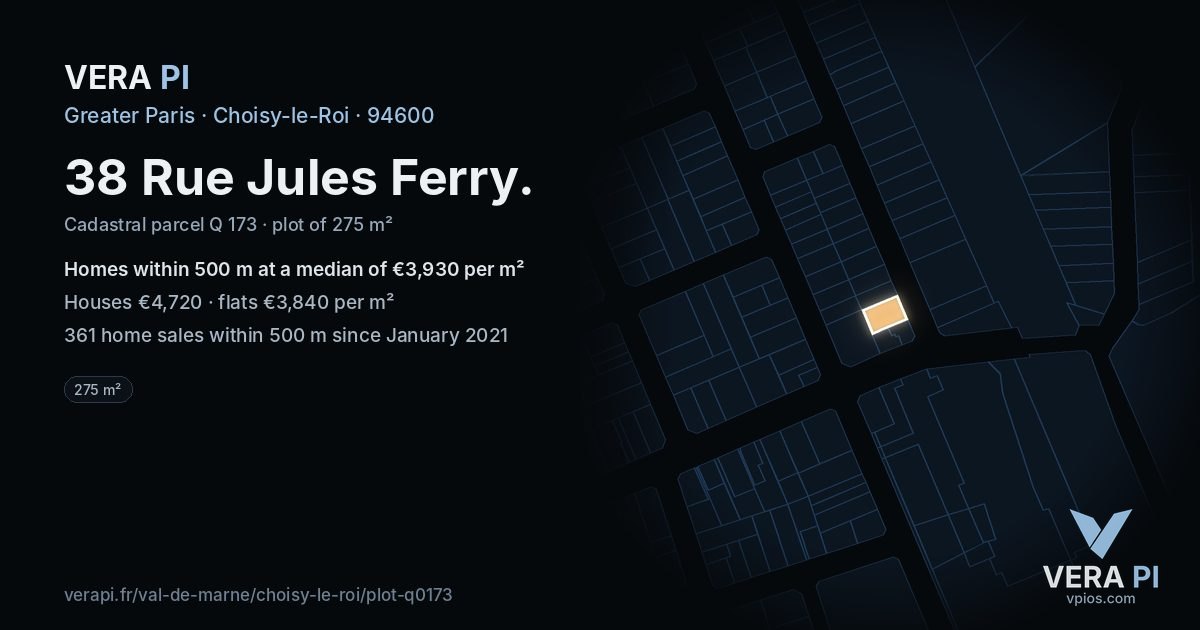38 Rue Jules Ferry, Choisy-le-Roi at night – the plot lit, the parcels around coloured by the prices near them