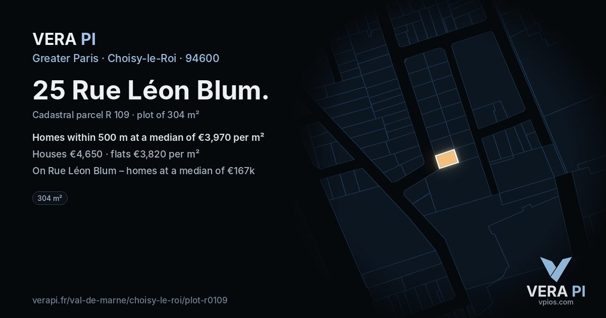 25 Rue Léon Blum, Choisy-le-Roi at night – the plot lit, the parcels around coloured by the prices near them