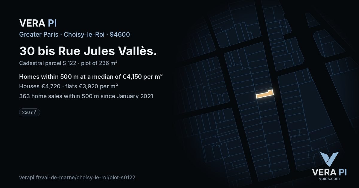 30 bis Rue Jules Vallès, Choisy-le-Roi at night – the plot lit, the parcels around coloured by the prices near them
