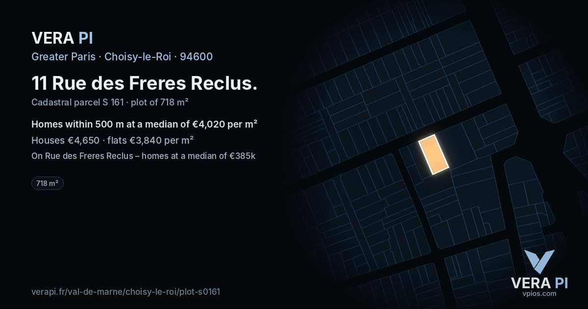11 Rue des Freres Reclus, Choisy-le-Roi at night – the plot lit, the parcels around coloured by the prices near them