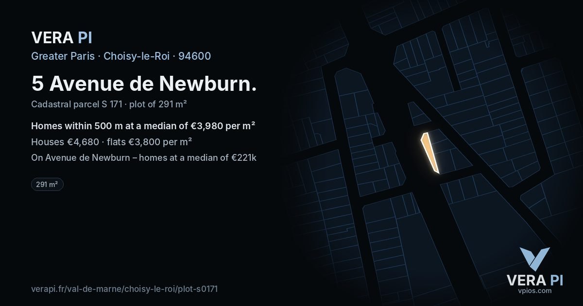5 Avenue de Newburn, Choisy-le-Roi at night – the plot lit, the parcels around coloured by the prices near them